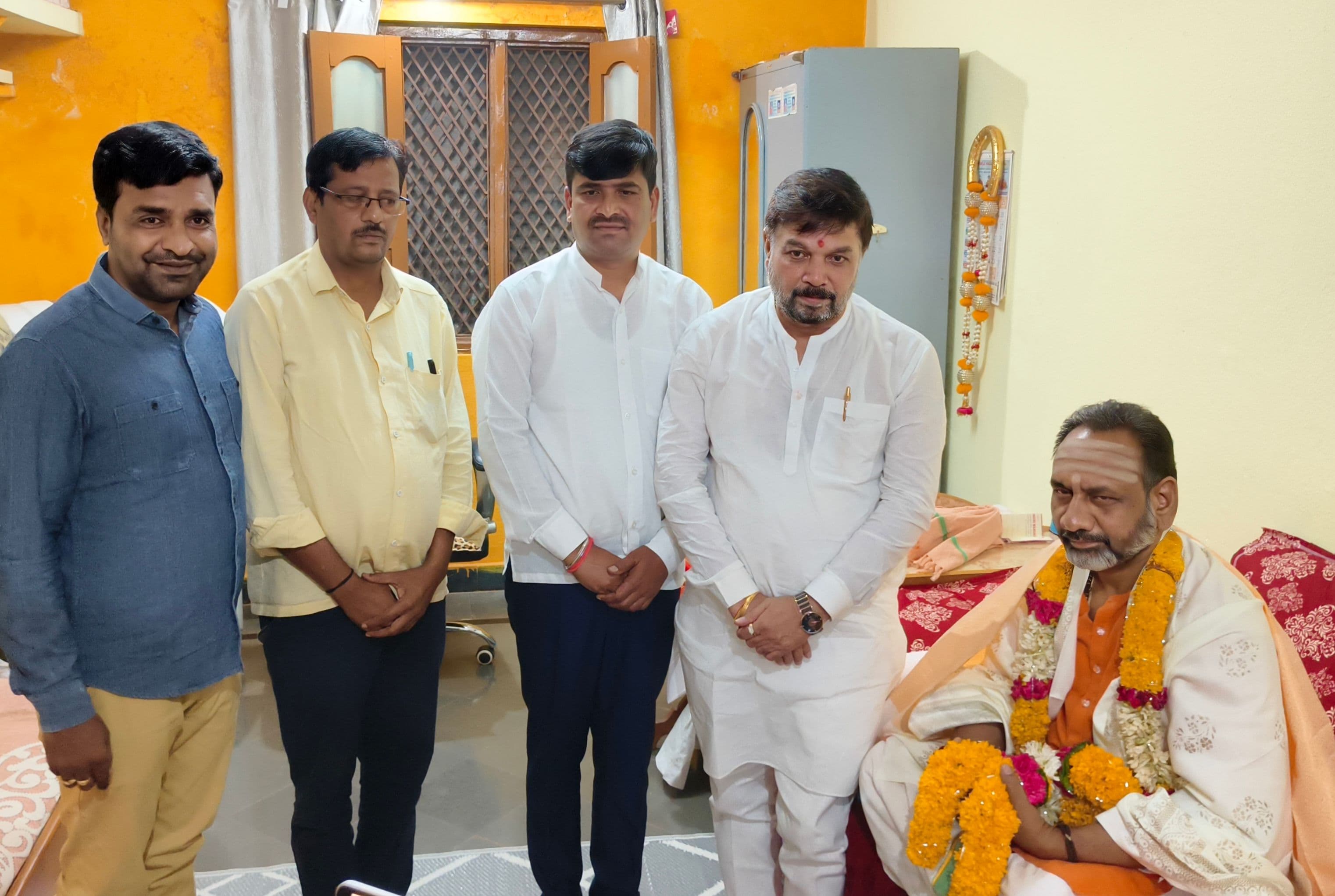 ಮಠಾಧೀಶರ ಒಕ್ಕೂಟದ ಅಧ್ಯಕ್ಷರಾದ ಶ್ರೀಗಳುಗೆ ಸನ್ಮಾನ